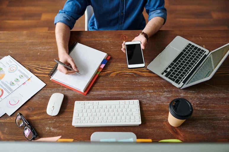 Un 'freelance' es alguien que no tiene jefe, es su propia empresa y ofrece productos y servicios a terceros. (ARCHIVO)