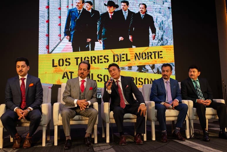 Trabajo. Los Tigres del Norte at Folsom Prision es su documental. (AGENCIA)