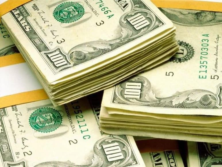 Si bien los bajos tipos de interés a nivel global han logrado estimular el crecimiento económico, también han provocado una huida hacia activos de mayor riesgo y un elevado endeudamiento. (ARCHIVO)
