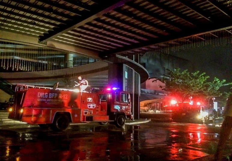 El terremoto estuvo seguido de unas 226 réplicas y de un segundo temblor de 5.2, según Phivolcs. (EFE)