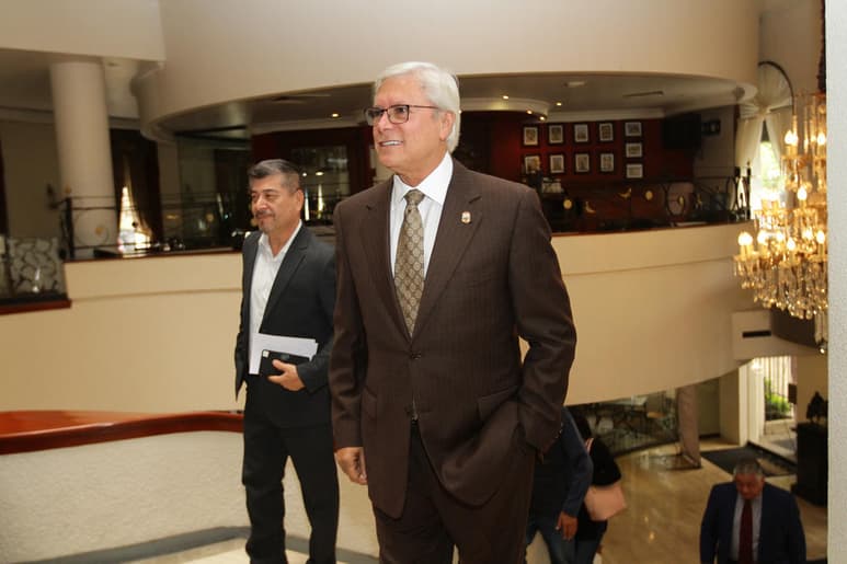 El gobierno estatal de Baja California publicó en el diario oficial de la entidad la reforma que extiende el período de gobierno del siguiente mandatario de dos a cinco años. (NOTIMEX)