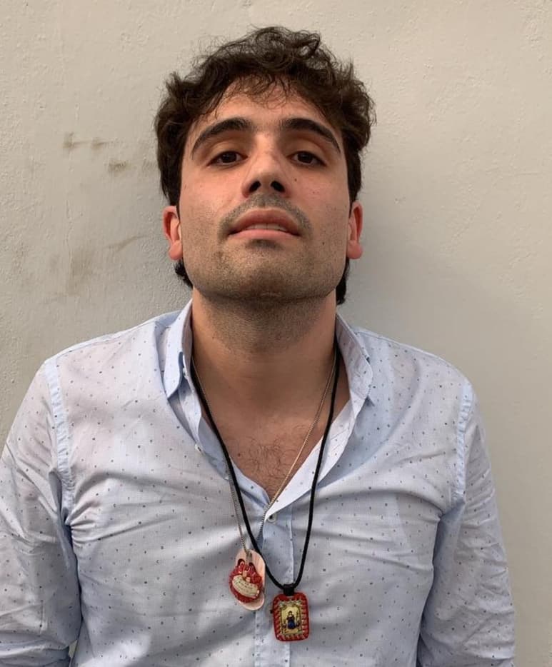 La captura desató una serie de balaceras y bloqueos que paralizaron esta tarde a esa ciudad. (ESPECIAL)