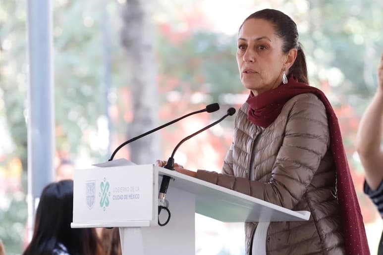 Ante la situación que se vive en Culiacán, Sinaloa, y la respuesta del gobierno federal de favorecer la salvaguarda de las personas, la jefa de Gobierno, Claudia Sheinbaum, dijo que se tomará como una enseñanza para tomar las precauciones correspondientes, aunque aseguró que en la capital del país no hay riesgo de algo similar. (ARCHIVO)
