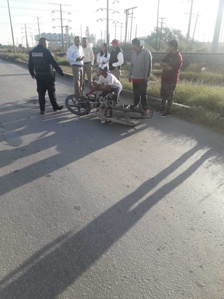 El hombre lesionado salía de la colonia Miguel de La Madrid a bordo de una motocicleta color negro.