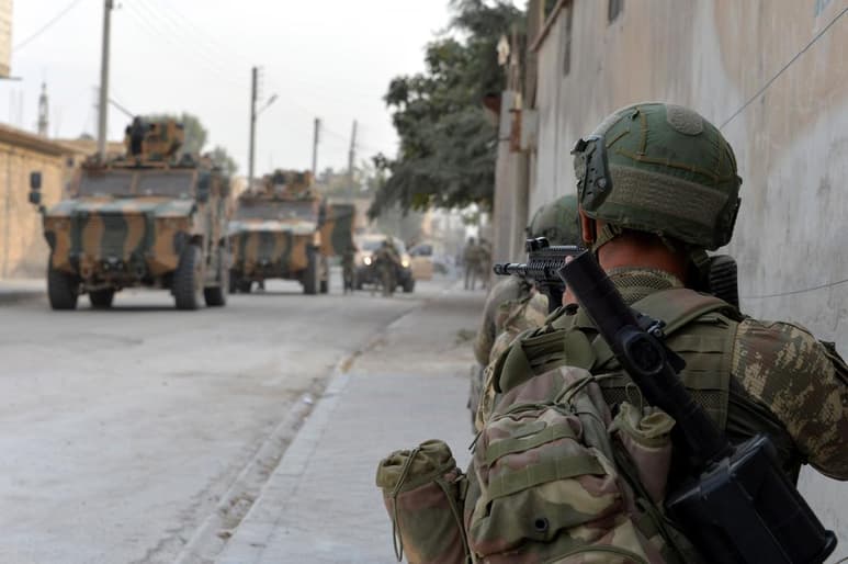 El tiempo de la tregua de 120 horas en la ofensiva militar turca en el norte de Siria se agota, advirtió hoy el gobierno turco. (ARCHIVO)