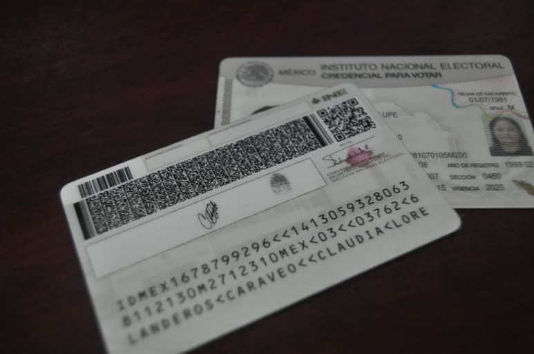 El Instituto Nacional Electoral llama a la ciudadanía a acercarse a los módulos de atención para tramitar la credencial para votar. (EL SIGLO DE TORREÓN)