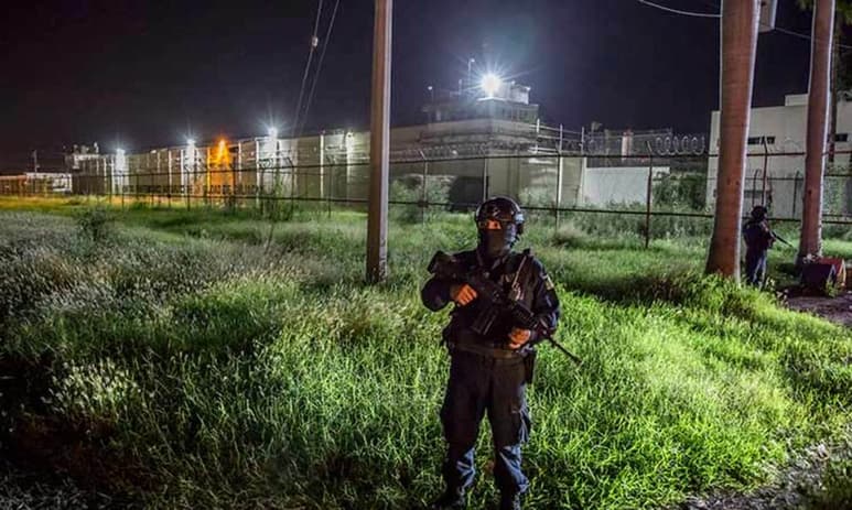 El ahora exdirector del penal de Culiacán tiene formación castrense y llevaba 11 meses en el cargo. (ESPECIAL)
