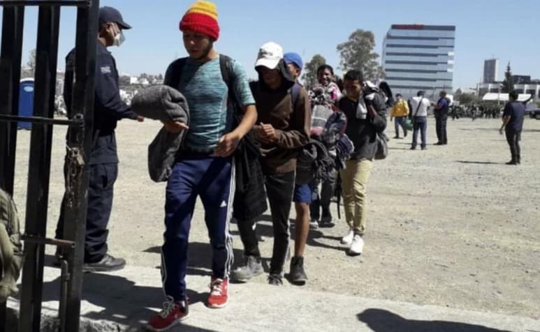 El Departamento de Justicia de Estados Unidos emitió hoy un aviso de propuesta de reglamentación con el propósito de restablecer al Fiscal General la autoridad que permitiría al Departamento de Seguridad Nacional (Department of Homeland Security) recolectar muestras de ADN de detenidos no estadounidenses. (EL UNIVERSAL)