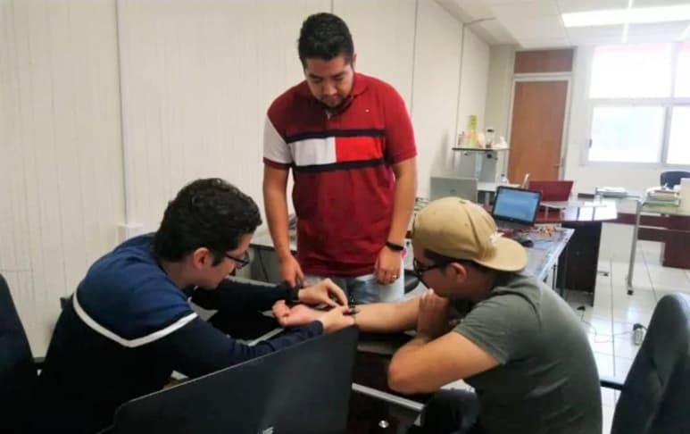 De acuerdo con los últimos datos de la Federación Mexicana de Diabetes, el 8.4% de la población mexicana padece diabetes, y en el 90% de los casos su causa se relaciona al sobrepeso y la obesidad. (EL UNIVERSAL)