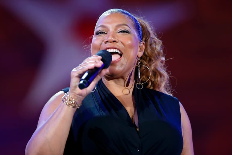Reconocimiento. La actriz y cantante Queen Latifah recibe premio a la cultura negra de Harvard. (AP)