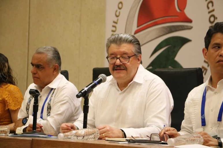 La industria minera siempre está envuelta en problemas 'como un mineral'; si no son los precios, es la demanda, o bien, ahora el otro tema es el Gobierno federal. (EL SIGLO DE TORREÓN)