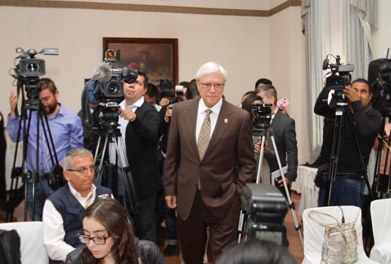 El Instituto Nacional Electoral (INE) presentó ante la Sala Superior del Tribunal Electoral del Poder Judicial de la Federación (TEPJF) un recurso legal para que se determine con claridad el periodo de la gubernatura de Jaime Bonilla en Baja California. (ARCHIVO)