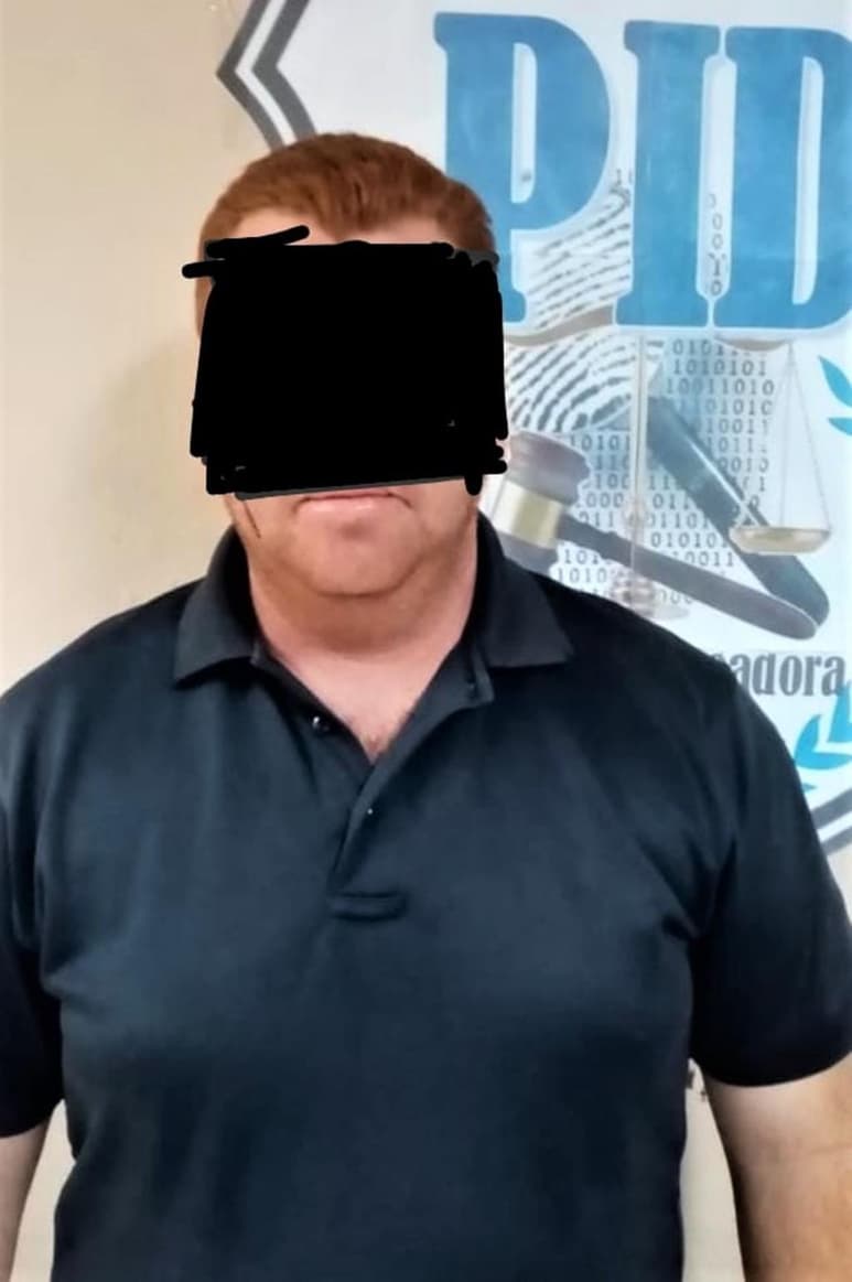 El individuo estrujó a la mujer y posteriormente la tiró al suelo, en ese momento los empleados del lugar y otros clientes intervinieron. (EL SIGLO DE TORREÓN)