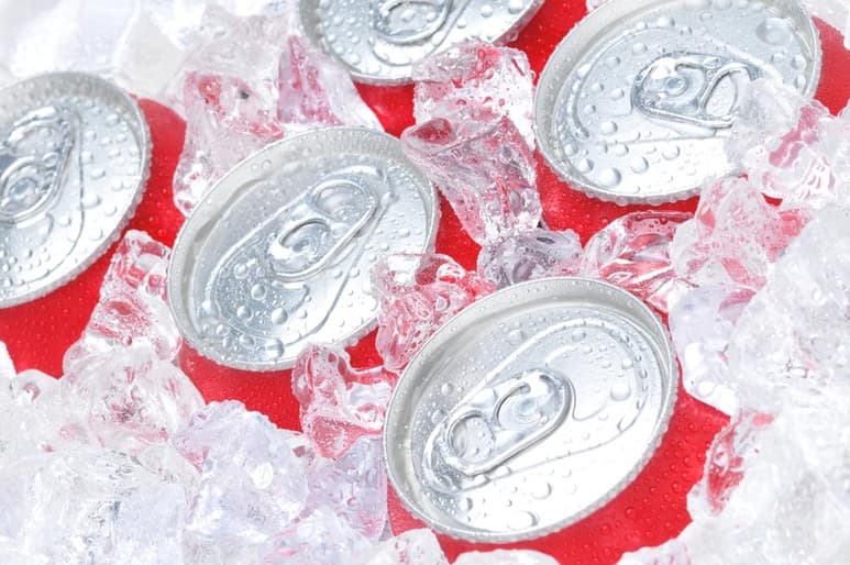 México es el primer consumidor de refrescos en el mundo, con un promedio de 163 litros por persona al año. (ARCHIVO)