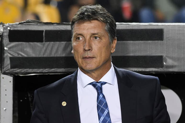 Siboldi admitió que los actos de violencia y lo ocurrido con su colega Gustavo Matosas mancha la imagen de la Liga MX. (ARCHIVO)