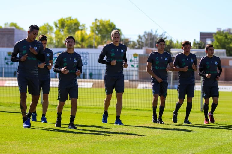 Santos Laguna inició su preparación para el duelo del sábado ante las Águilas del América. (CORTESÍA SANTOS)