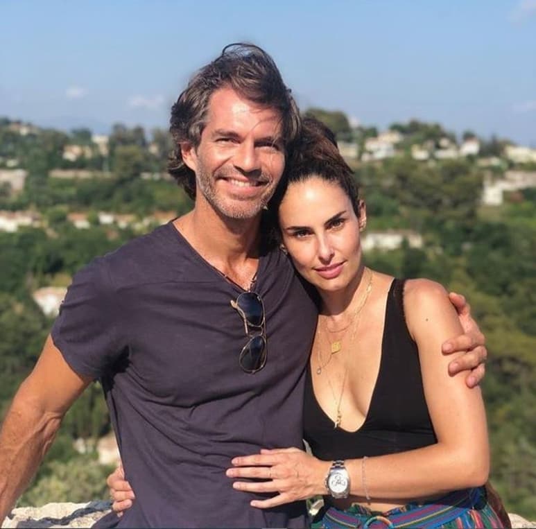 Pareja. La actriz Ana Serradilla confirma estar comprometida con la expareja de la también modelo, Martha Cristiana. (ESPECIAL)