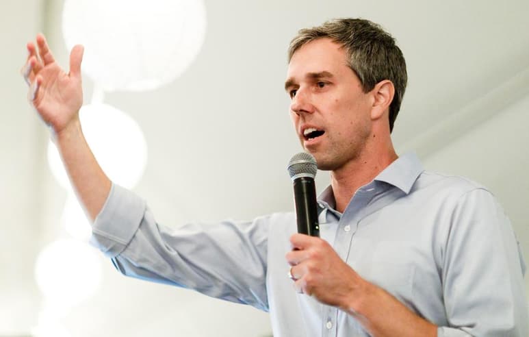 O'Rourke anunció el fin de su campaña a través de Twitter.