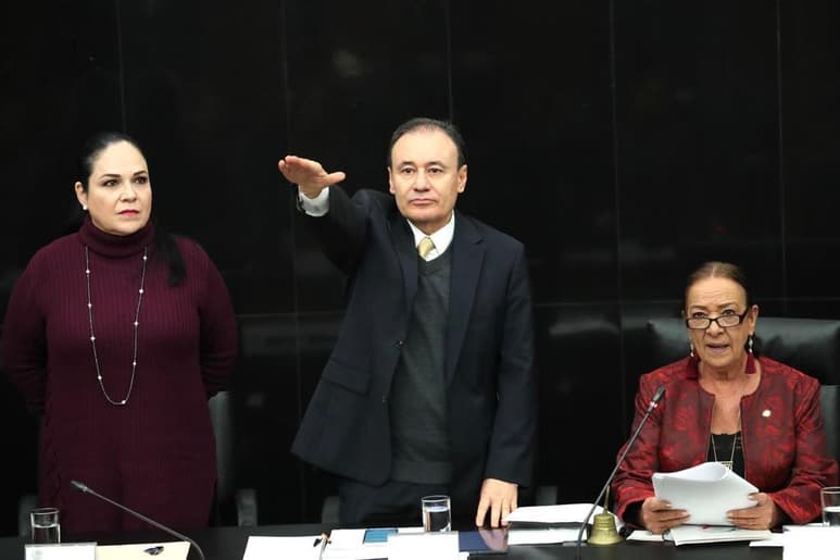 El secretario de Seguridad y Protección Ciudadana, Alfonso Durazo Montaño, comparece esta mañana de martes ante las comisiones de Seguridad Pública y Bicamaral de Seguridad Nacional del Senado de la República. (TWITTER)