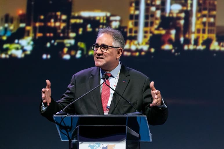 Giorgio Trettenero, secretario general de la Federación Latinoamericana de Banca, señaló que en América Latina no hay continuidad en las políticas. (EFE)