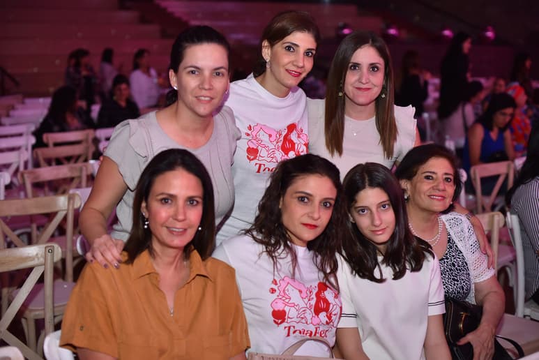 Yasmín, Samar, Marielena, Sonia, Rania, Sonia y Linda.
