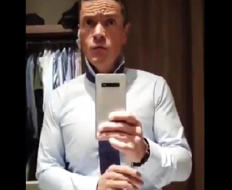Zea compartió el momento a través de sus historias de Instagram.