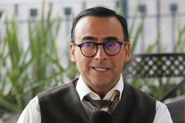 El conductor de televisión recordó que en la visita a México de Maria, la creadora del ratoncito favorito de todos los niños, le pudo regalar una canasta llena de dulces mexicanos, y fue algo que le fascinó.
(ARCHIVO)