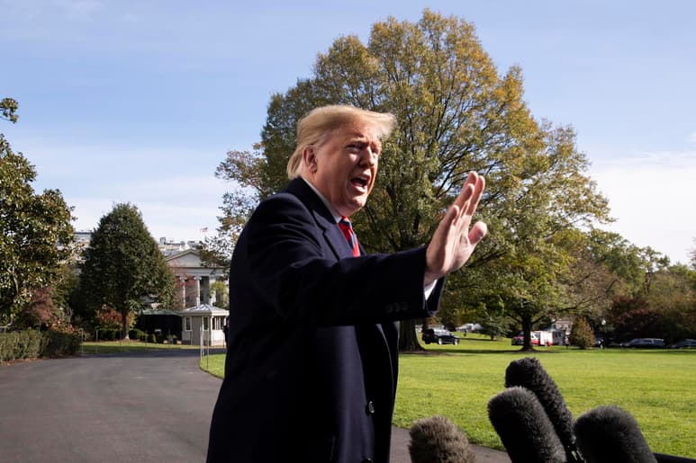 La Casa Blanca reveló el 22 de abril que Trump (foto) había felicitado ese domingo a Zelenski. (EFE)