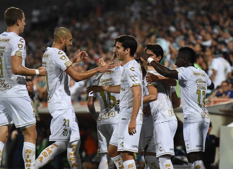 Esta es la tercera ocasión en la que Santos finaliza
como líder. En el Apertura 2007 sumó 38 puntos y llegó
hasta semifinales, mientras que en el Clausura 2012
acabó con 36 unidades y se coronó campeón. (JESÚS GALINDO)