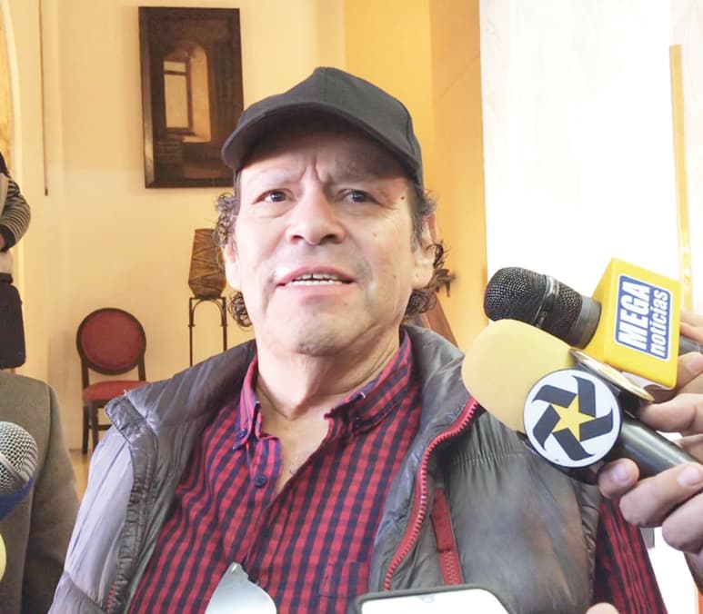 René Pereyra es el director de la película mexicoamericana 'El Ángel Azul… Night Club'. (EL SIGLO DE TORREÓN)