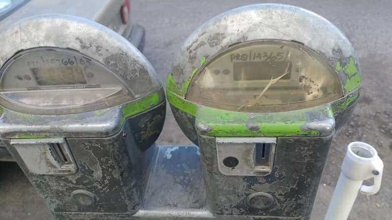 Algunos aparatos han sido vandalizados mientras que otros están desprogramados. (EL SIGLO DE TORREÓN)