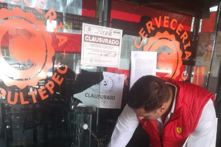Las clausuras de estos negocios se han efectuado principalmente por operar fuera de los horarios que a partir de esta nueva administración. (ARCHIVO)