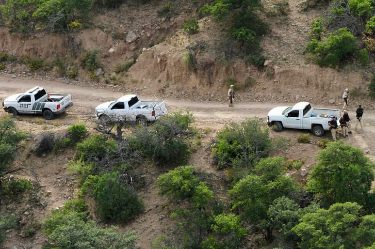 Adrián LeBarón, pariente de las víctimas de la masacre en Sonora, declaró a un medio de comunicación que la Guardia Nacional podría tener un video del ataque a sus familiares. (ARCHIVO)