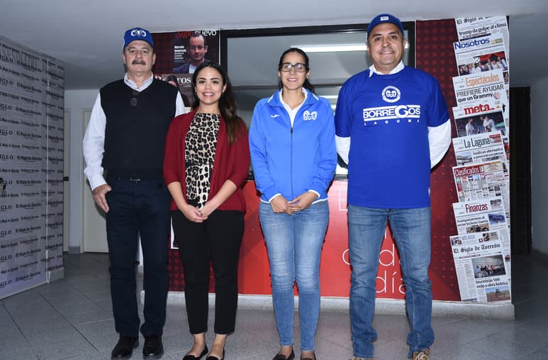 El coach Héctor Gaytán, así como autoridades del TEC de Monterrey Campus Laguna y ExBorregos que forman parte del comité organizador de la magna celebración, dieron a conocer los últimos detalles. (JESÚS GALINDO)
