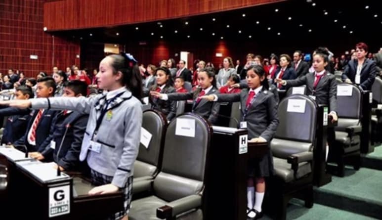 Los estudiantes participarán en un evento nacional que incluye labores relacionadas con la práctica legislativa. (ARCHIVO)