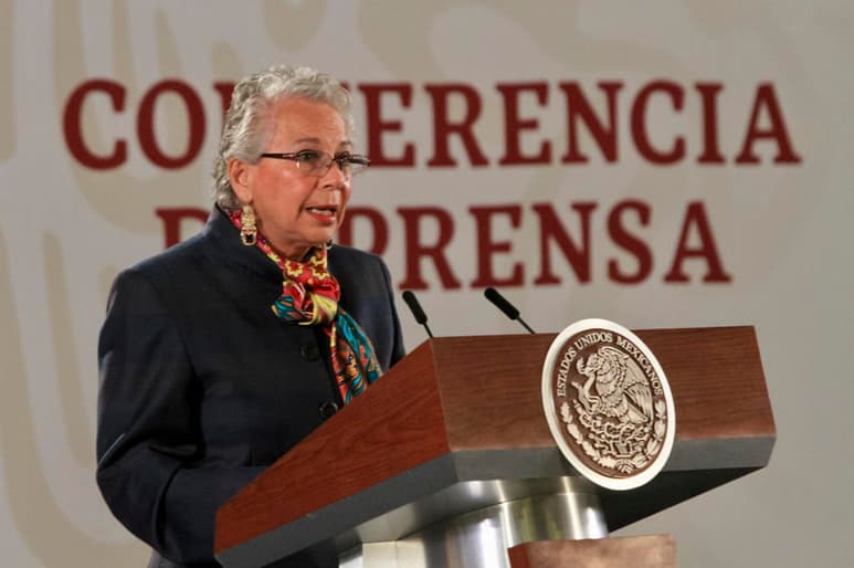 Olga Sánchez Cordero, secretaria de Gobernación, dijo que no comparte la visión del gobernador de Tamaulipas, Francisco Javier García Cabeza de Vaca, de que algunos actos del crimen organizado son 'síntomas de narcoterrirismo'. (NOTIMEX)