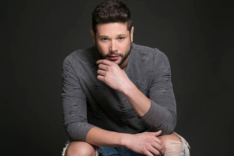Carlos Buelvas, quien da vida a 'El Musaraña' en la serie El Señor de los Cielos, habló por primera vez de su orientación sexual e hizo del dominio público sus preferencias: 'Me gustan tanto los hombres como las mujeres'. (ESPECIAL)