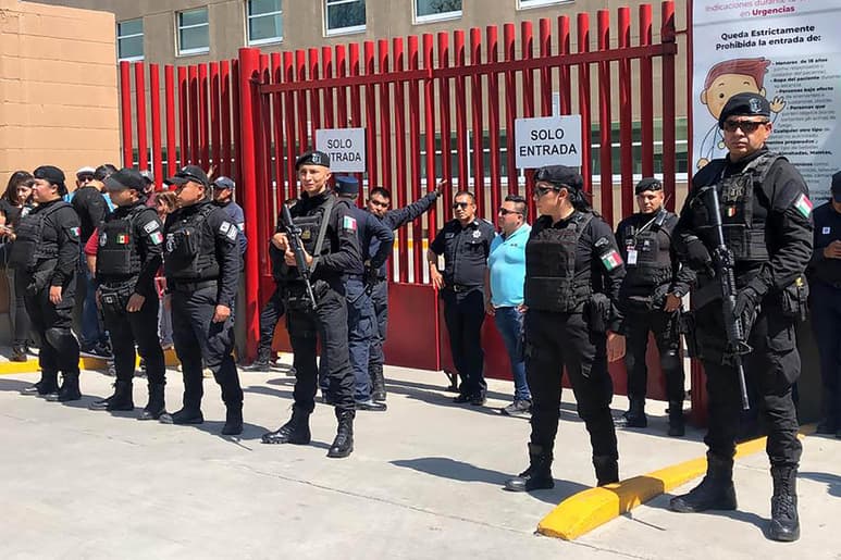 El secretario de Seguridad Ciudadana de la Ciudad de México, Omar García Harfuch, confirmó que uno de los jóvenes baleados la madrugada de hoy en Tláhuac es el presunto asesino del alcalde de Valle de Chalco, Francisco Tenorio. (ARCHIVO)