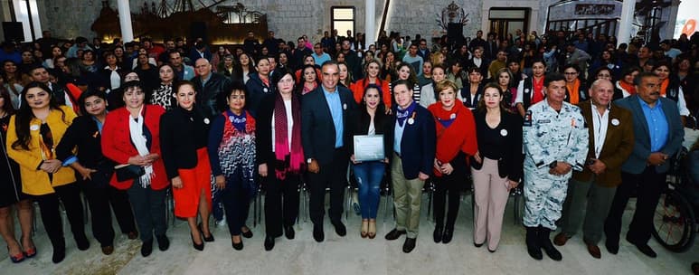 El gobernador de Durango declaró que se fortalecerá la lucha para eliminar las agresiones contra la mujer. (CORTESÍA)