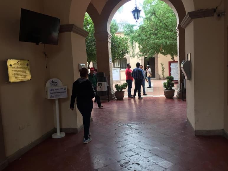 El Ayuntamiento de Lerdo informó ayer que la liquidación de los trabajadores se hará conforme a la ley. (EL SIGLO DE TORREÓN/ANGÉLICA SANDOVAL)