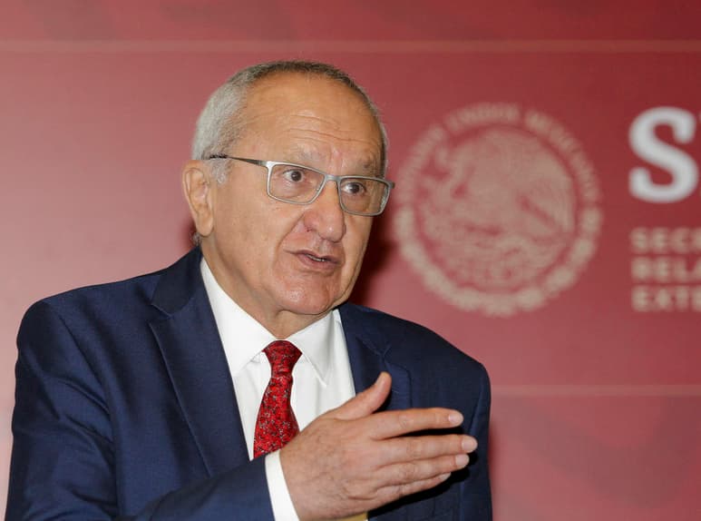 Seade destacó que, en la negociación, ya están hablando 'de cosas concretas' y opinó que 'todo parece estar yendo en la dirección correcta'. (ARCHIVO)