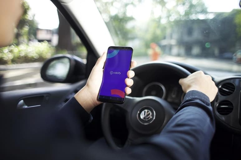 Los socios conductores y colaboradores de Cabify serán capacitados por los Topos Puebla F.C, un equipo de fútbol para ciegos el cual cuenta con un equipo infantil, femenil y varonil. (ESPECIAL)