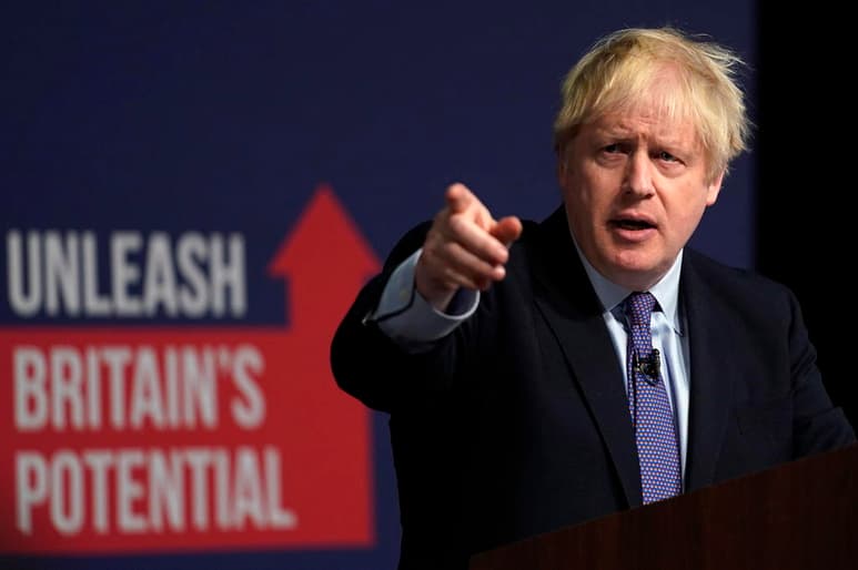 Boris Johnson alabó hoy a los ciudadanos que intervinieron durante el ataque terrorista perpetrado en las inmediaciones del puente de Londres. (ARCHIVO)