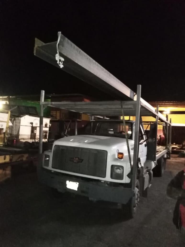 Choque entre camión y camioneta deja tres lesionados, dos de ellos reportan un estado de salud grave. (EL SIGLO DE TORREÓN)