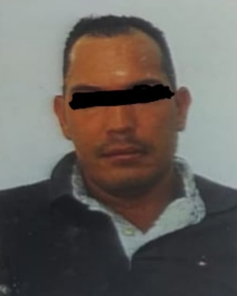 La detención del sujeto corrió a cargo del personal de Tránsito y Vialidad en coordinación con la Policía Municipal.