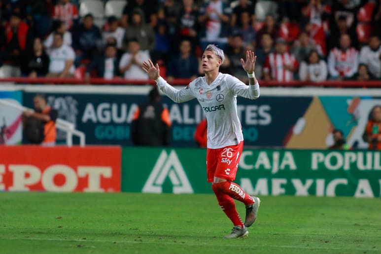 Con el futbol de estufa ya encendido, el 'Chicote' ha sido colocado también en la mira del América. (ARCHIVO)