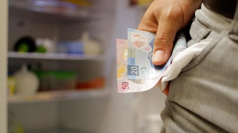 La región cuenta con salarios bajos, pues el 43 por ciento gana entre 3 mil y 6 mil 120 pesos al mes. (EL SIGLO DE TORREÓN)