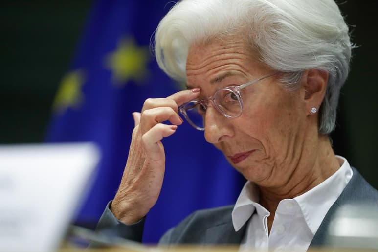 Lagarde defendió que la política monetaria acomodaticia llevada a cabo por el Banco Central Europeo. (ARCHIVO)