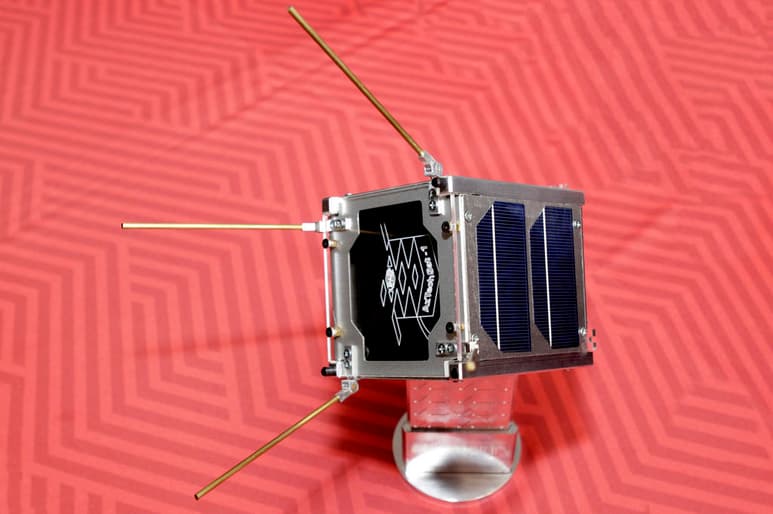 El nanosatélite mexicano AztechSat-1 será lanzado desde la Estación Espacial Internacional. (ARCHIVO)