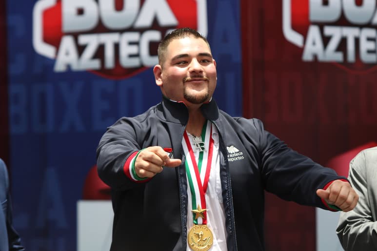 Las casas de apuesta no ven como favorito a Andy Ruiz, quien paga 2.75 a ganar, por tan solo 1.44 de Joshua. (ESPECIAL)